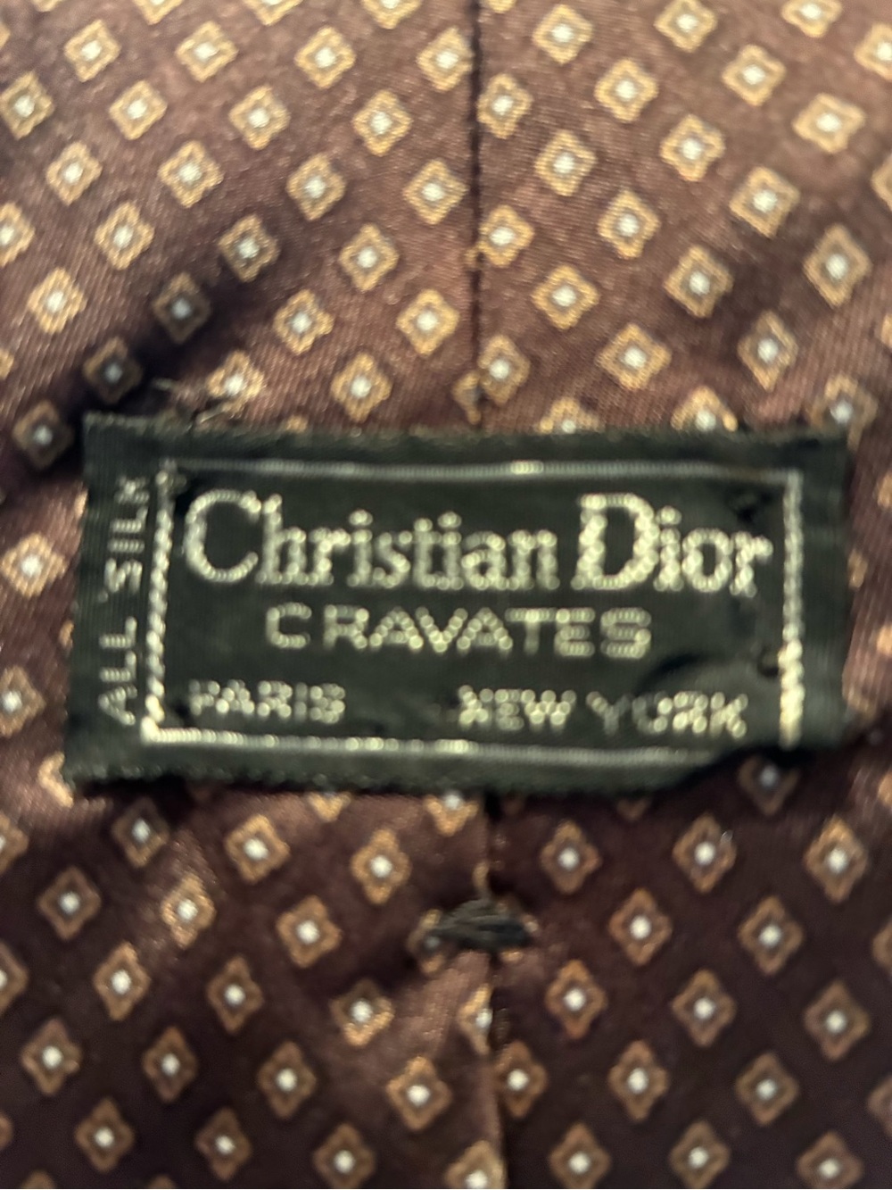 Dior Brown Silk Tie with Gold Diamond Motif - Picture 5 of 7